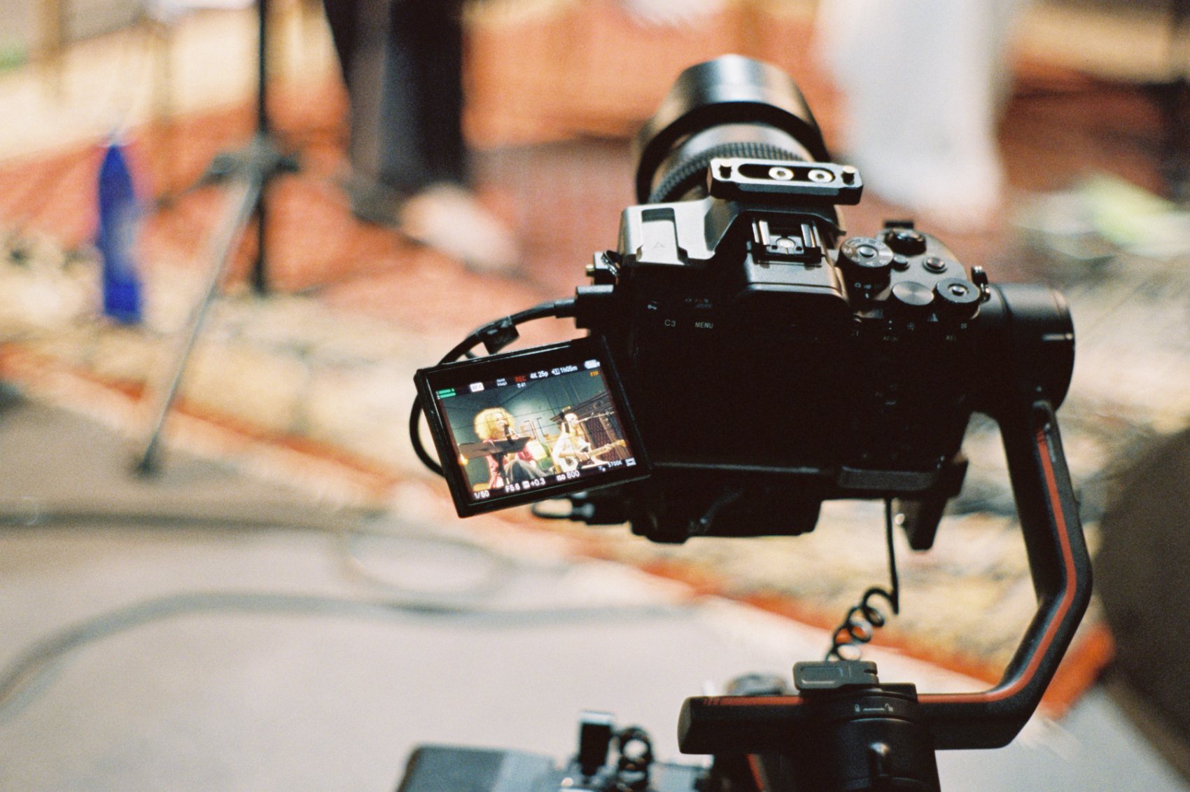 Camera monitor during the session